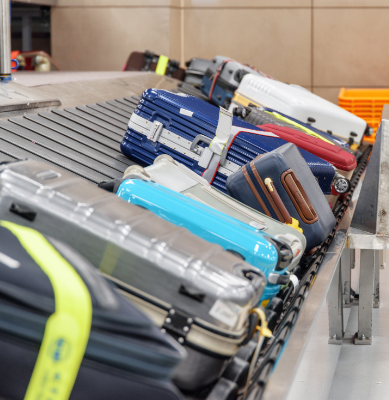 Hard Luggage vs Soft Luggage: Which One Should You Choose