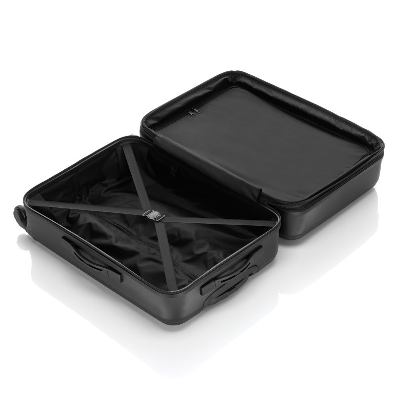 Tripp black lite 4 wheel suitcase hotsell