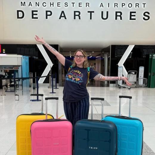 Question: How many Holiday 8 cases is too many? Answer: There is no such thing as too many 🤪 #trip...